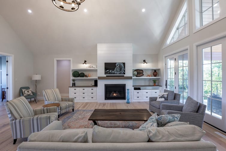 Custom Home 6 — photo 5 of 12