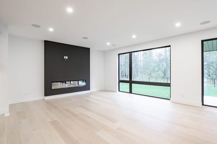 Custom Home 9 — photo 6 of 12